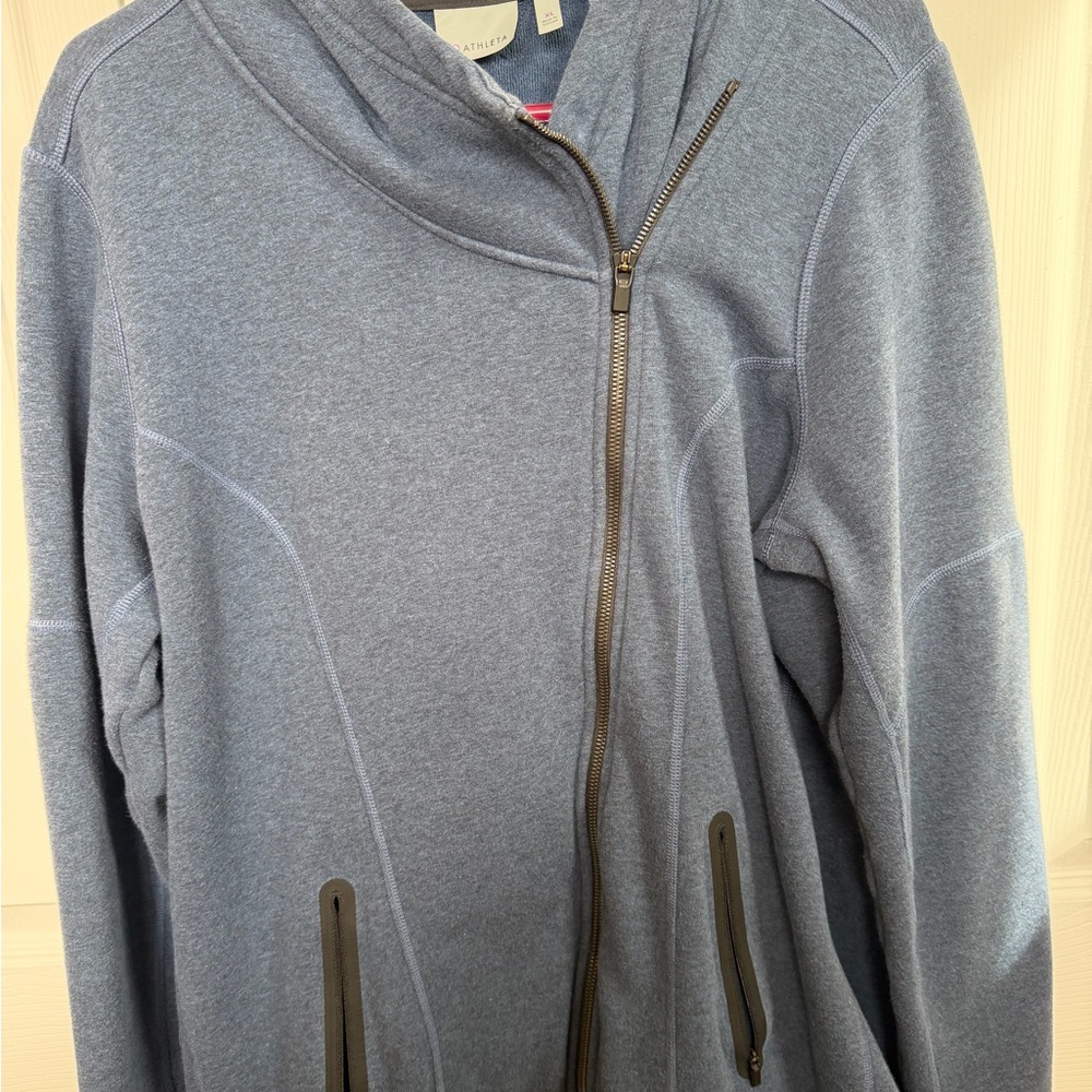 Women’s Athleta Blue Asymmetric Zip Pullover size XL